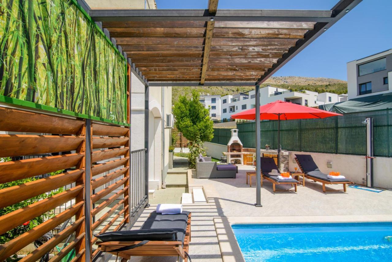 Apartament Arky